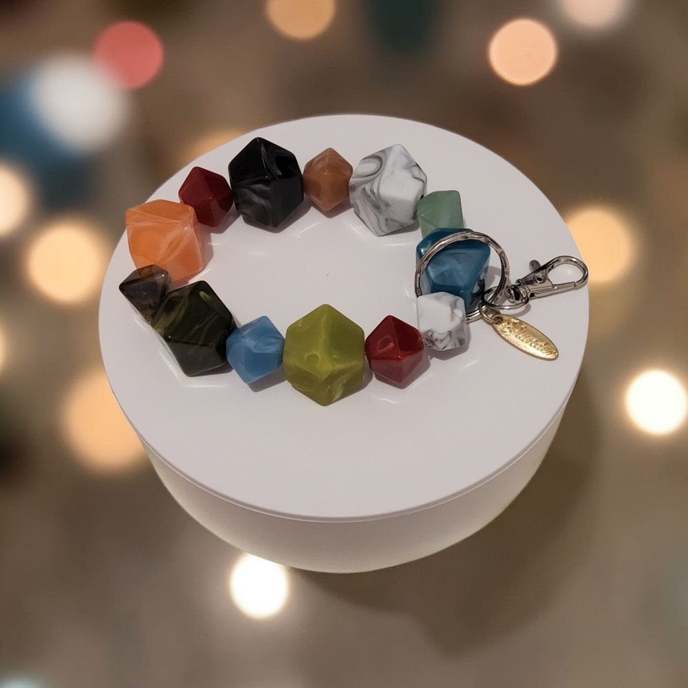 New Multicolor Geometric Bead Bracelet Keychain - Picture 1 of 2